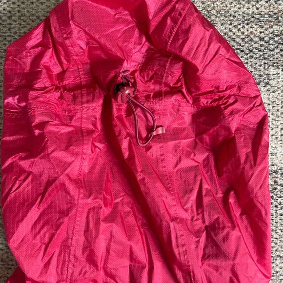 Helium 2 UL Rain Shell - Picture 8 of 8